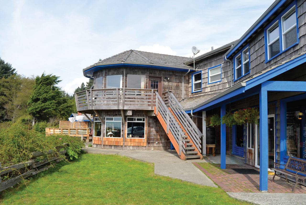Stay at Kalaloch Lodge in Olympic National Park.