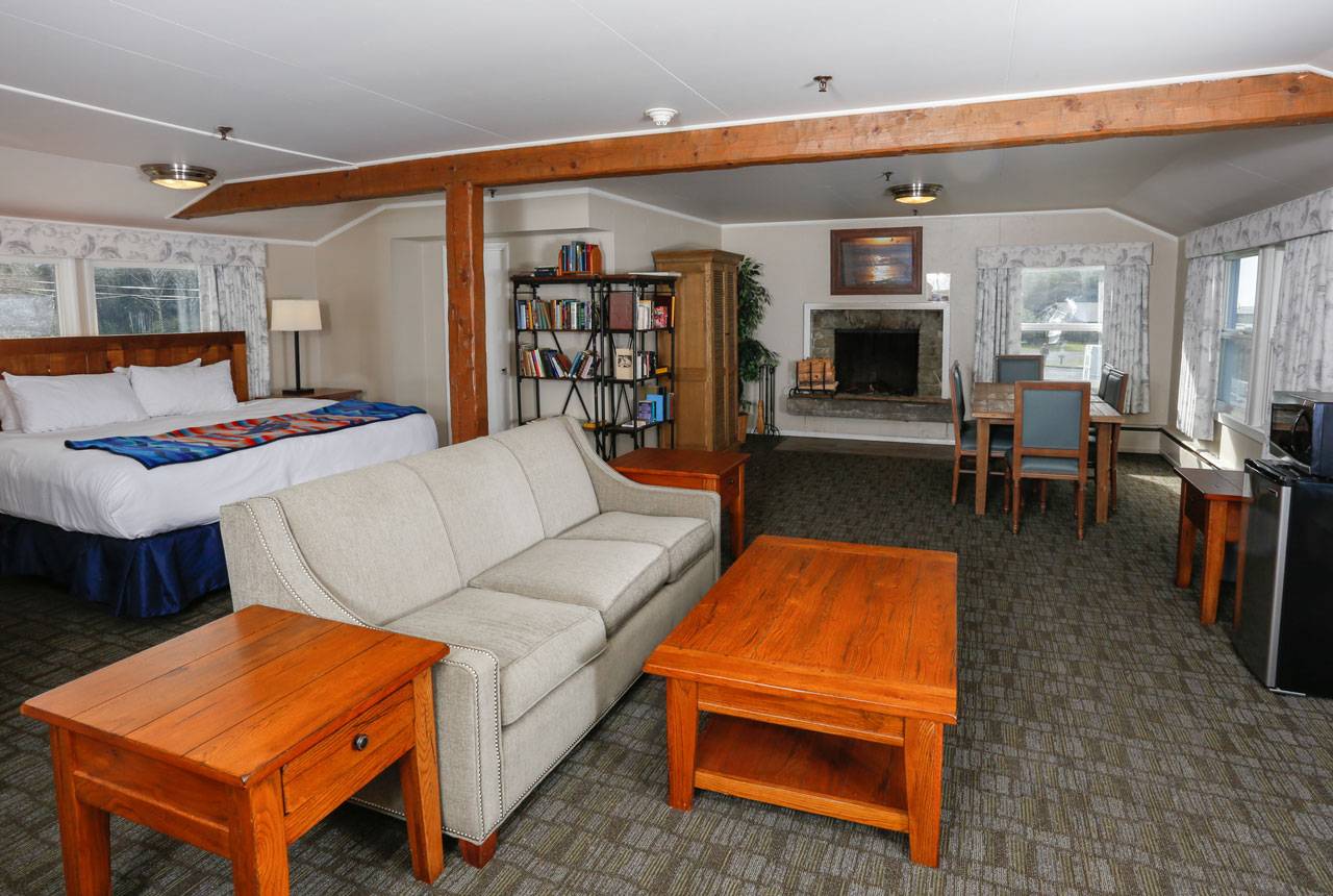 Enjoy spacious rooms, like Becker's Suite, in the main lodge at Kalaloch Lodge.