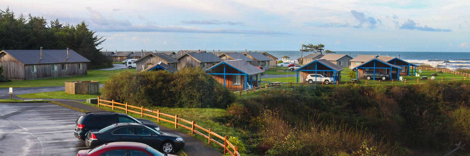 View of the cabins on the bluff overlooking the ocean at Kalaloch Lodge from the main lodge area.