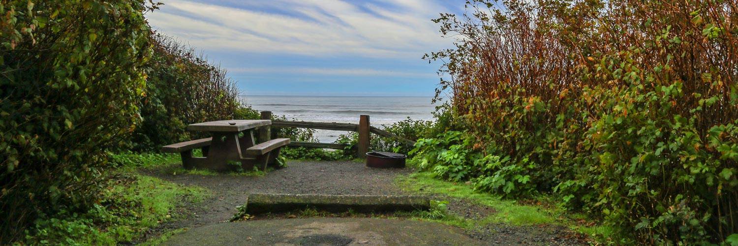 Enjoy a group campsite just a quarter-mile south of Kalaloch